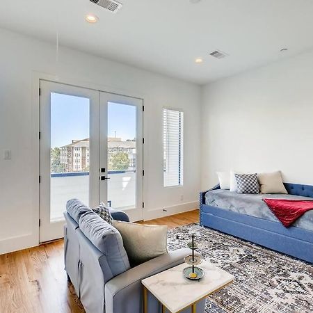 4 Story Home Mins To Downtown Houston With City Views Ngoại thất bức ảnh