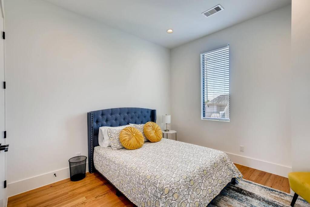 4 Story Home Mins To Downtown Houston With City Views Ngoại thất bức ảnh