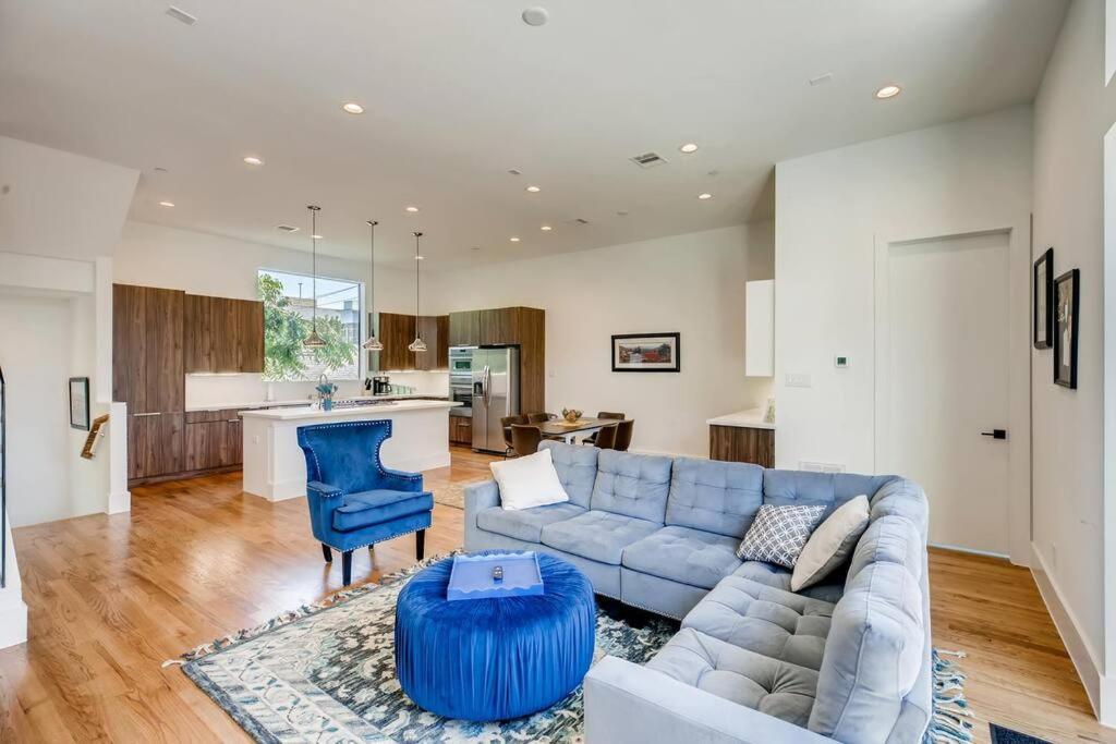 4 Story Home Mins To Downtown Houston With City Views Ngoại thất bức ảnh