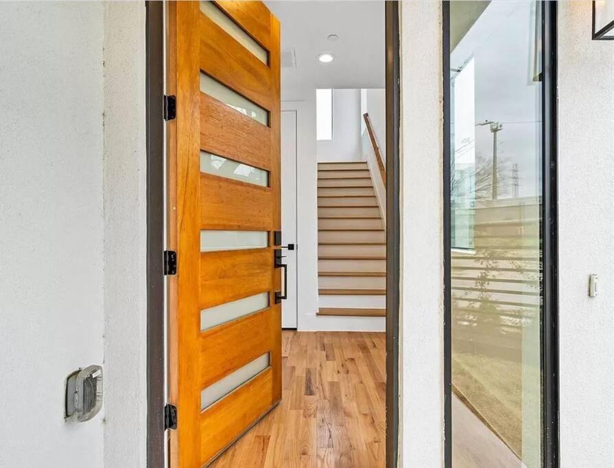 4 Story Home Mins To Downtown Houston With City Views Ngoại thất bức ảnh
