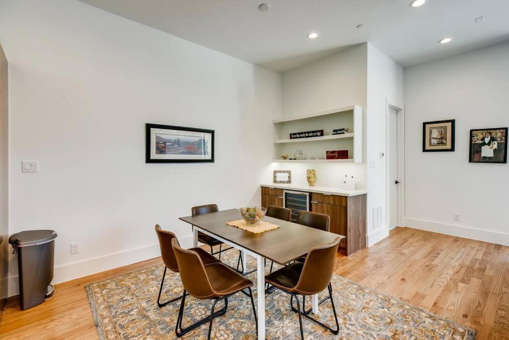4 Story Home Mins To Downtown Houston With City Views Ngoại thất bức ảnh